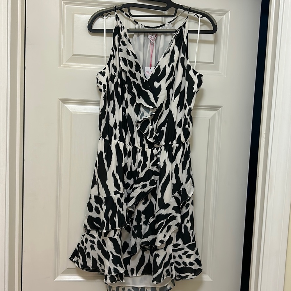 NWT Parker Brand zebra and White/Ivory Ruffle Dress Size M